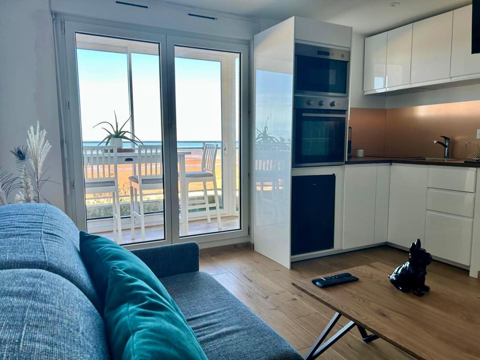 Mettons Les Voiles - Appt Vue Mer Avec Loggia Bernieres-sur-Mer Экстерьер фото